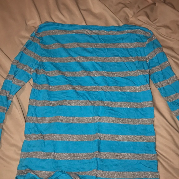 blue hollister t-shirt - Picture 2 of 2
